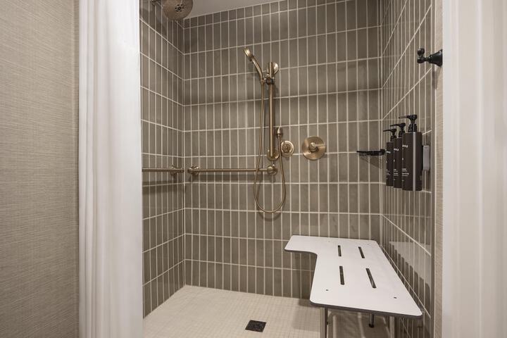 The Scottsdale Resort and Spa Curio Collection by Hilton