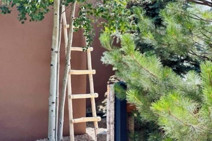 Taos Valley Lodge