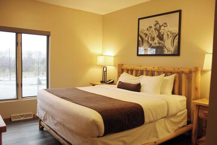 Room 46 of 80