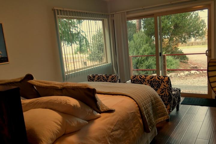 Room 16 of 50