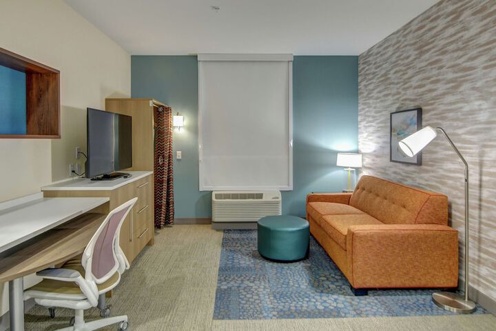 Room 33 of 41