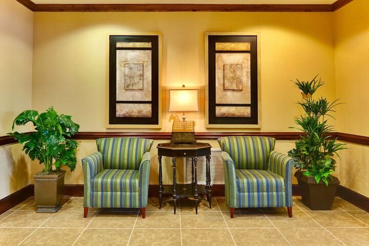 Holiday Inn Express & Suites Millington by IHG