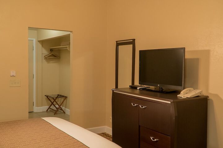 Room 92 of 155