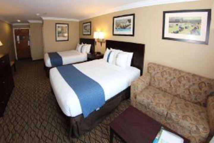Room 18 of 29