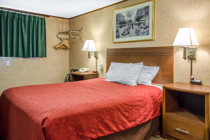 Econo Lodge Bellefonte I-99