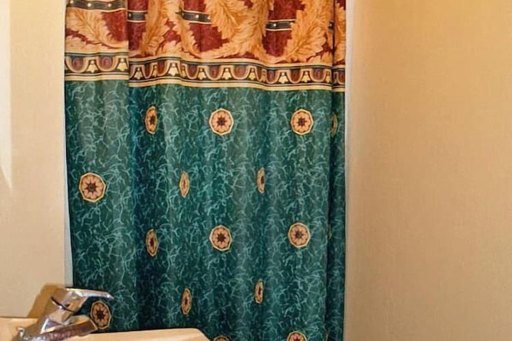 Room 11 of 35