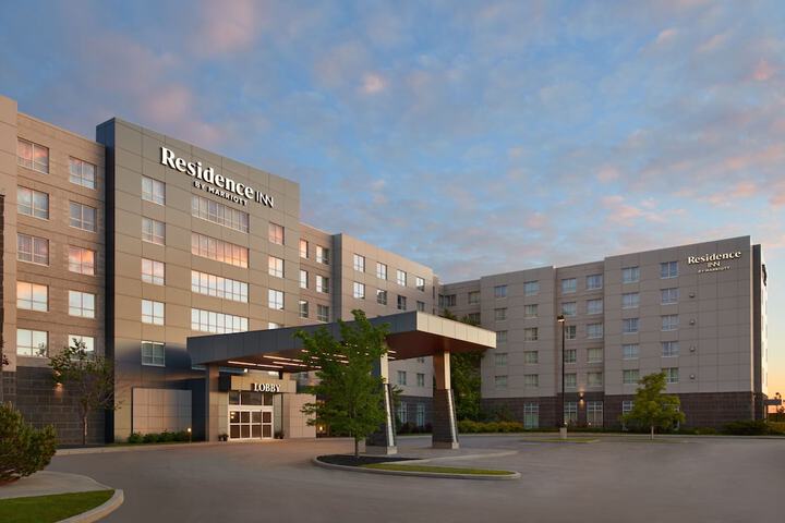 Hotel 2 of 42