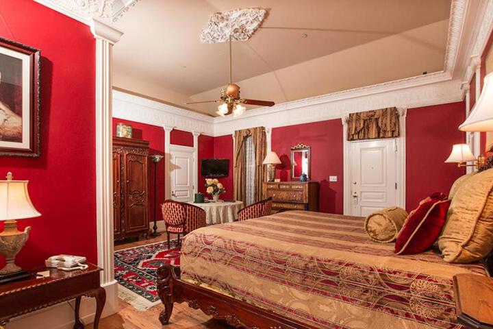 Southern Mansion