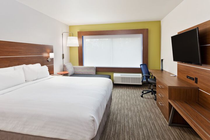 Holiday Inn Express & Suites Cartersville by IHG