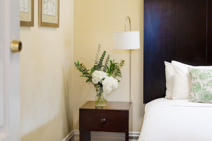 Healdsburg Inn on the Plaza a Four Sisters Inn