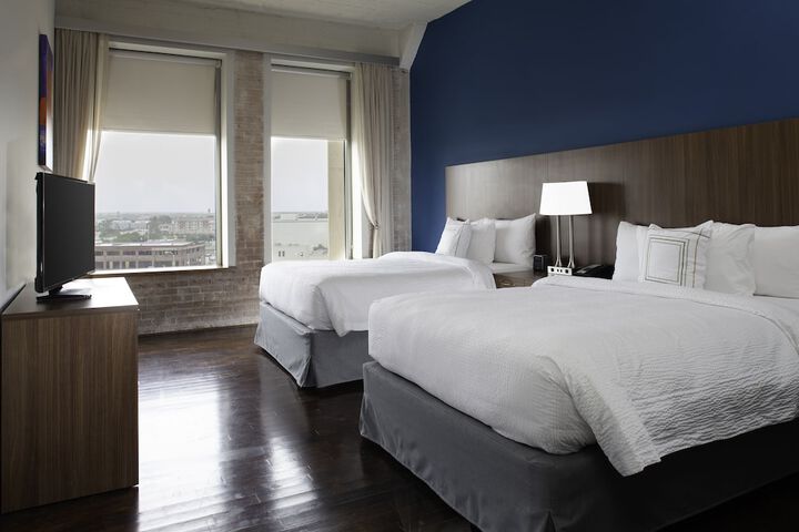 Room 18 of 27