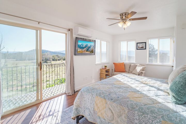The Joseph Studio at Wind Walker Homestead