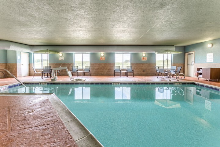 Pool 7 of 43