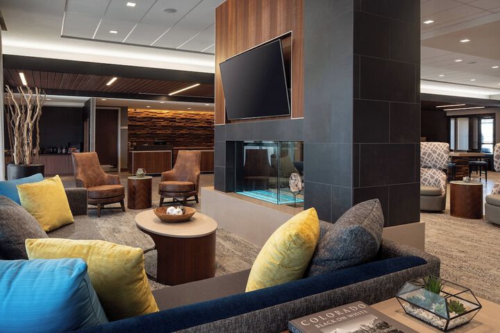 Hotel Interior 12 of 38