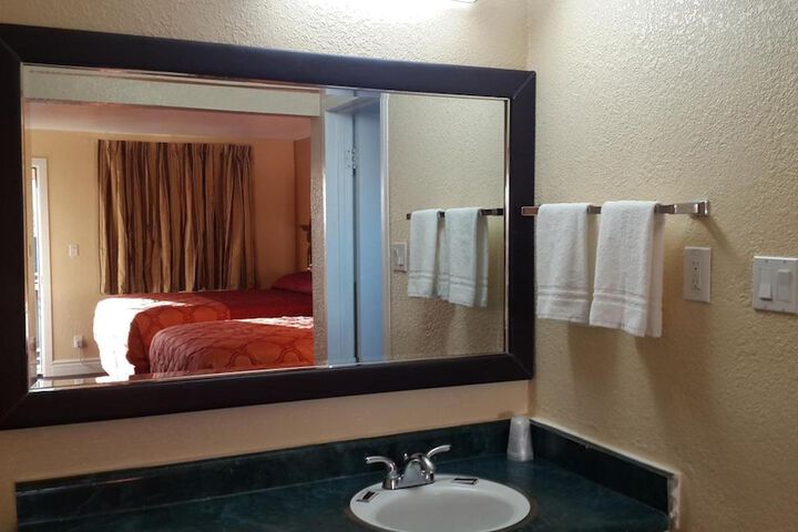 Room 45 of 47