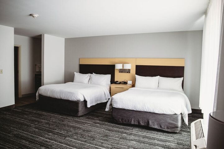 Room 12 of 17