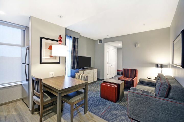 Room 15 of 42