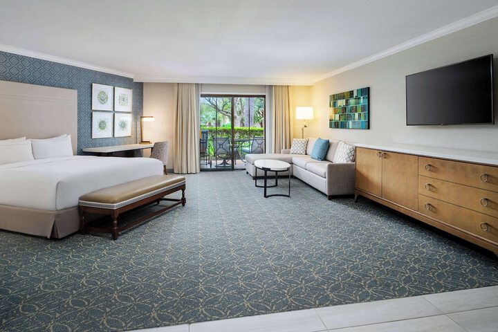 Hilton Santa Barbara Beachfront Resort