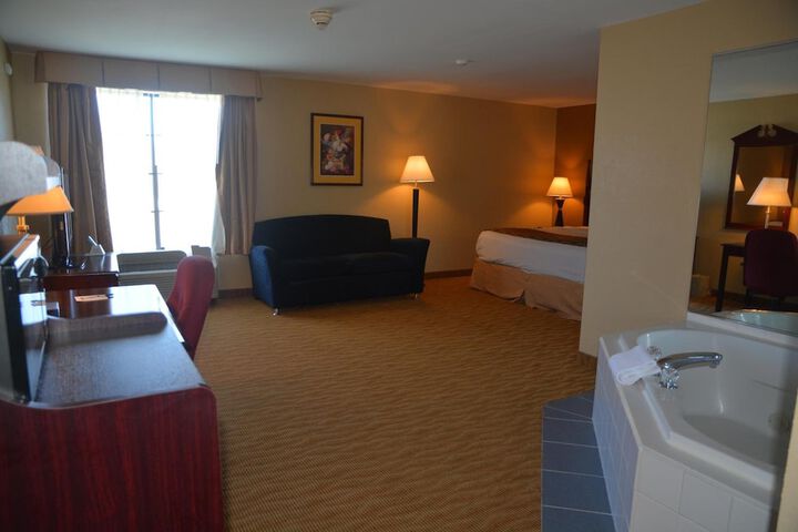 Room 15 of 23