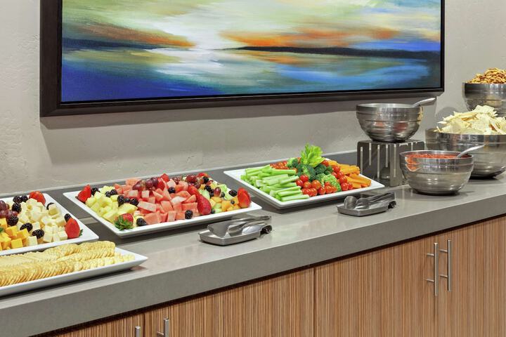 Embassy Suites by Hilton Santa Ana Orange County Airport