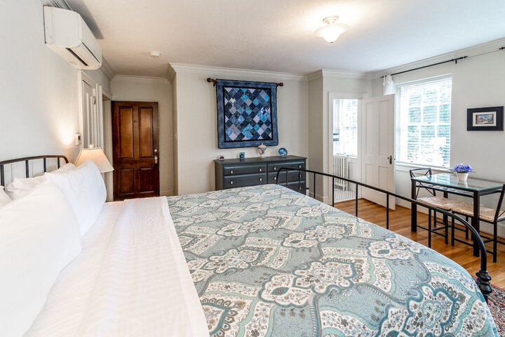 Room 35 of 50
