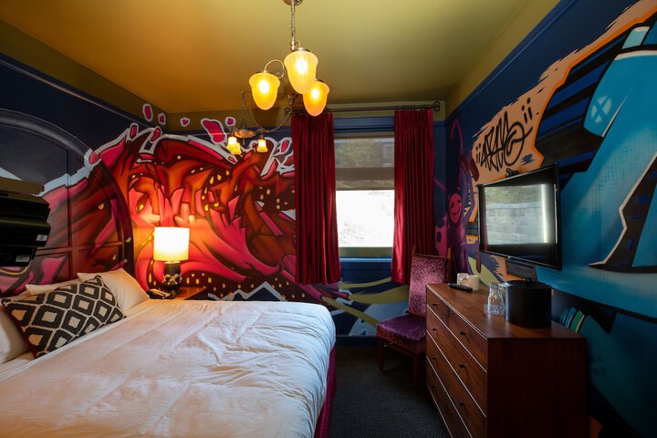 Room 23 of 41
