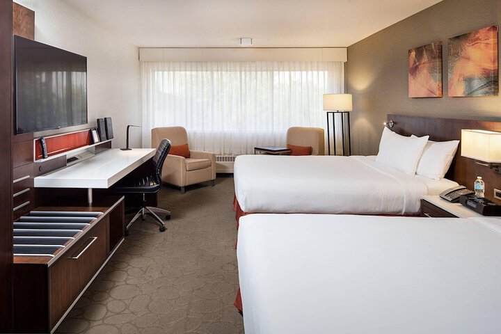 Room 49 of 102