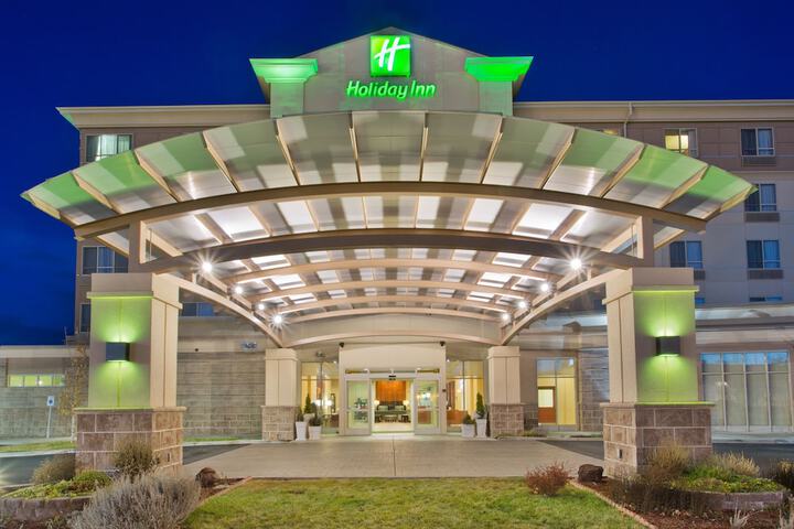 Hotel 6 of 52