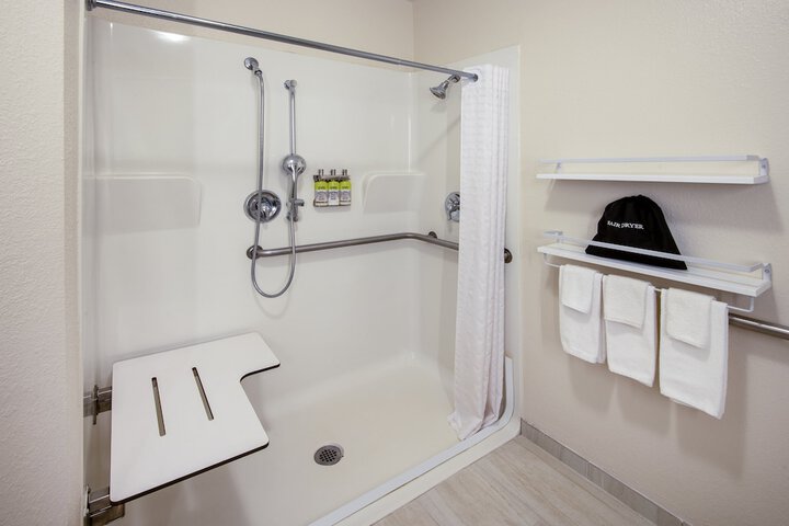 Candlewood Suites Manassas by IHG