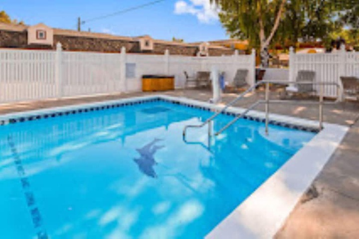 Pool 3 of 51