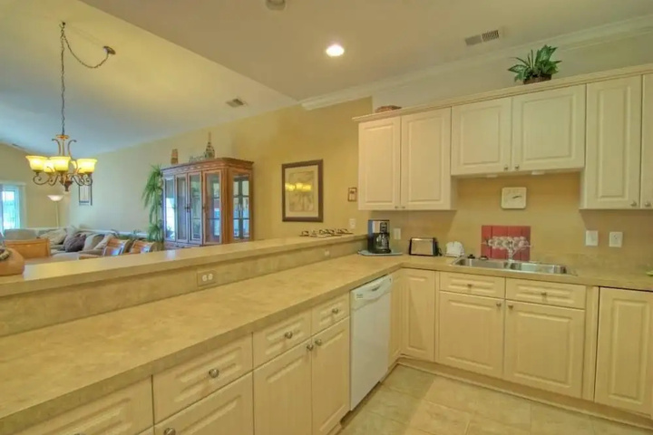 Magnolia Pointe 404 4861