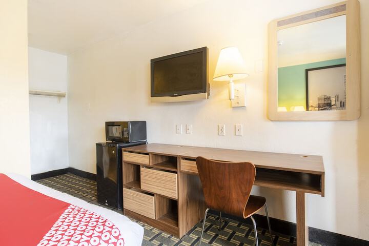 Room 21 of 25