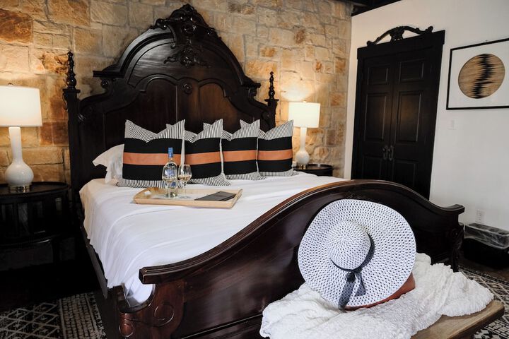The Winchester Lodge