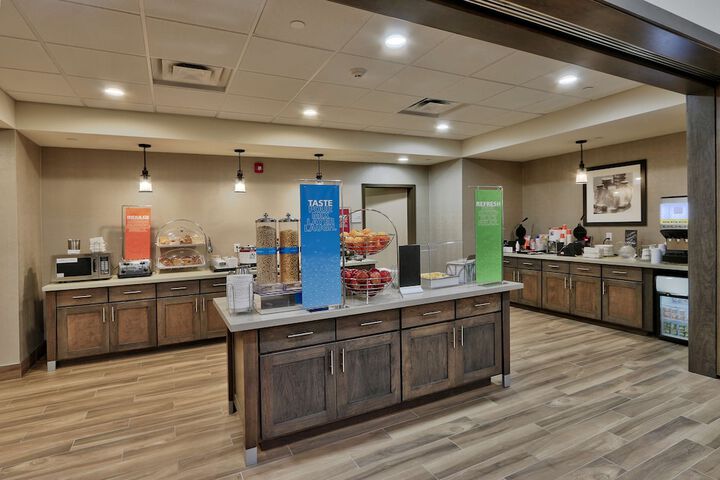 Hampton Inn & Suites Artesia