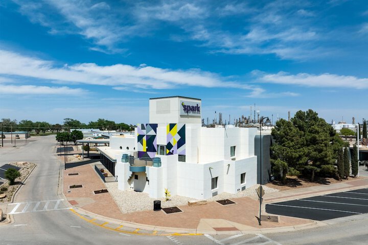 Spark by Hilton Artesia