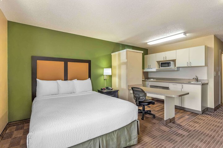 Room 20 of 29