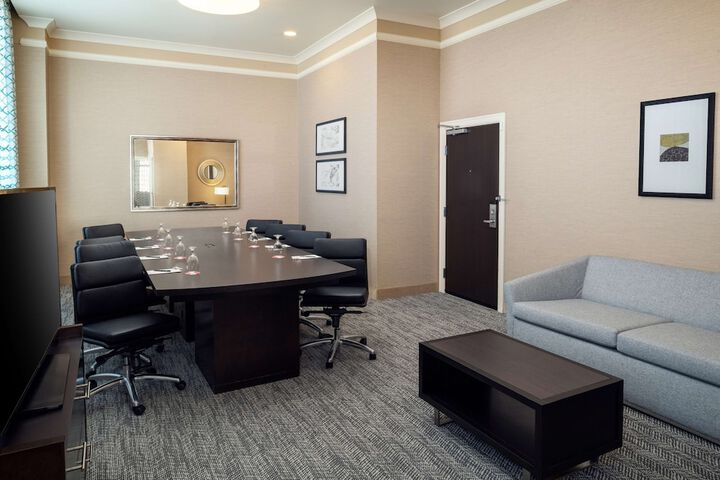 Room 21 of 47