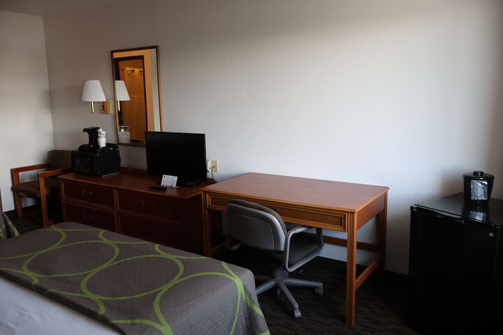 Room 11 of 47