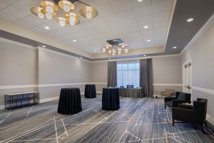 Embassy Suites by Hilton San Rafael at Marin Center