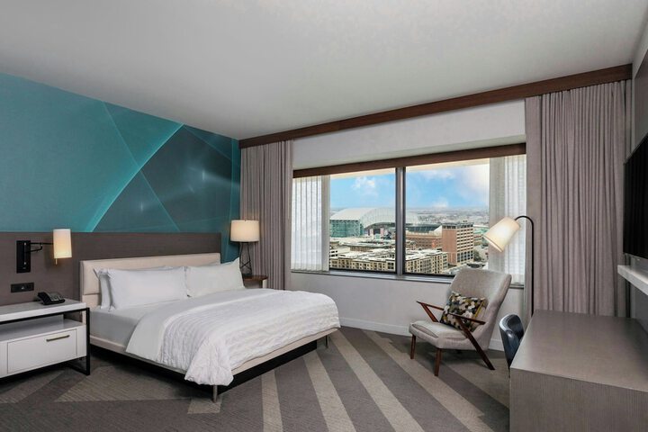 Room 18 of 46