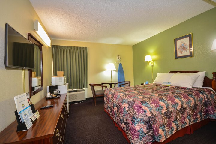 Room 58 of 118