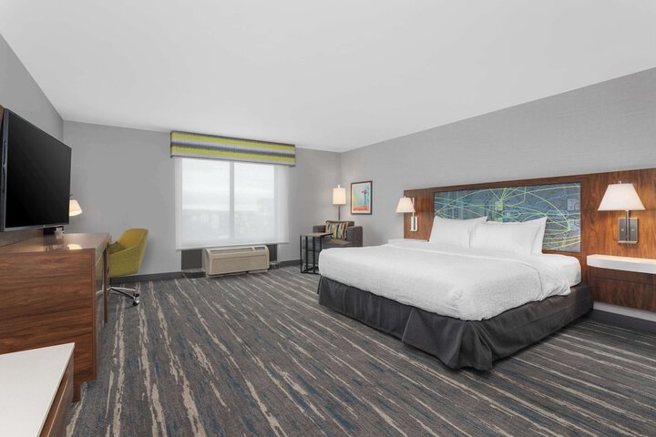 Room 20 of 35