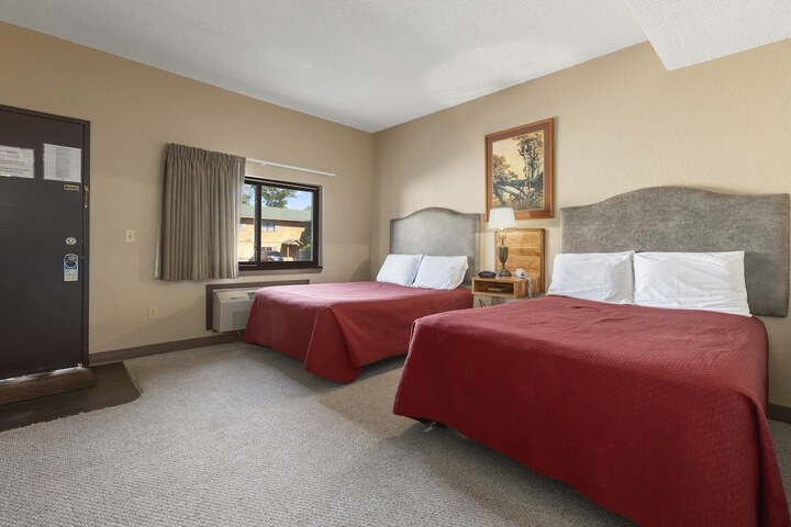 Room 8 of 15