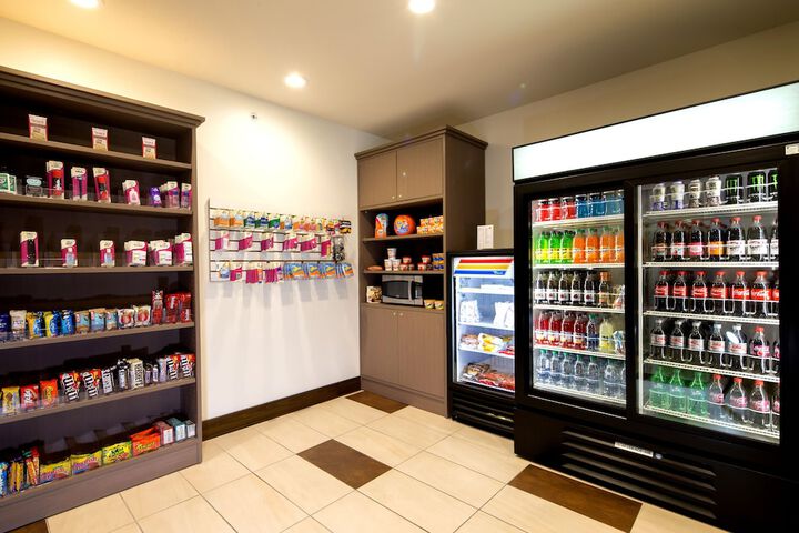 Holiday Inn Express & Suites Rochester Hill - Detroit Area by IHG