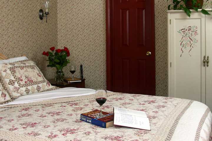 Doubleday Inn