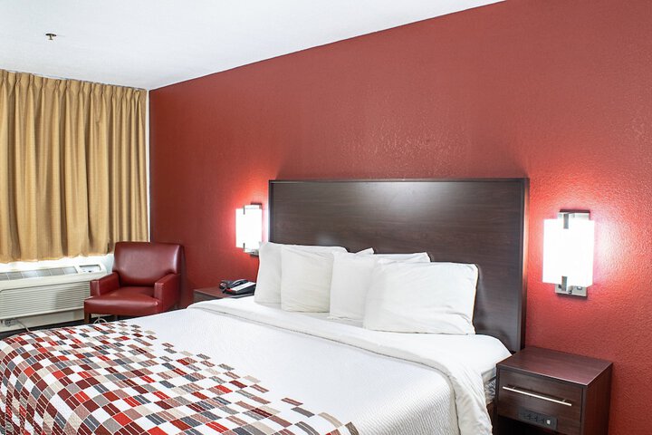 Room 29 of 33