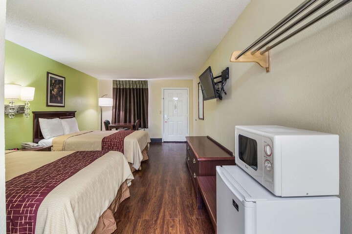 Room 35 of 44