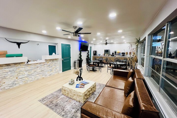 Lone Star Inn