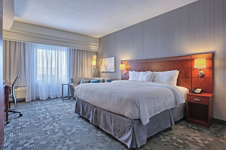 Courtyard by Marriott Harrisburg West / Mechanicsburg