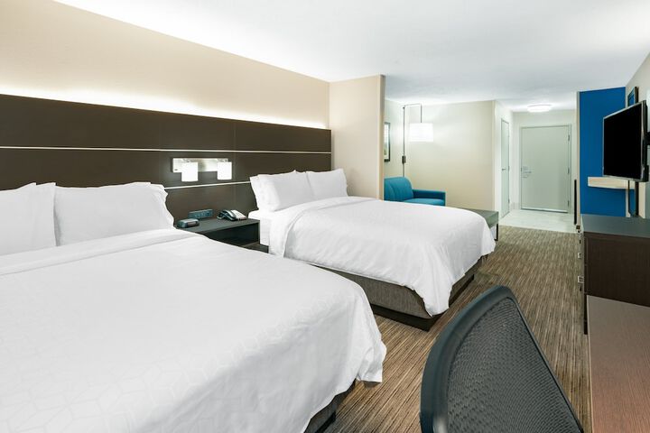 Room 20 of 49
